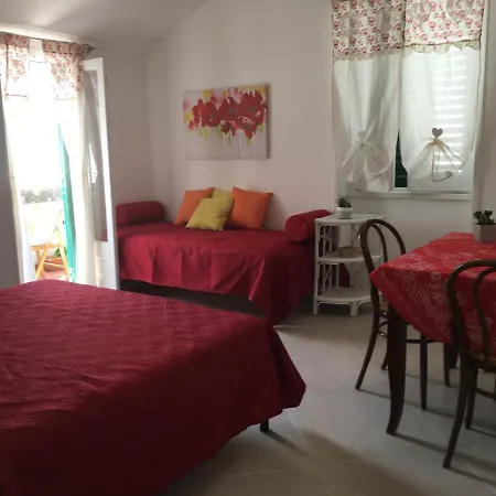 La Gina & La Palmira Apartment *